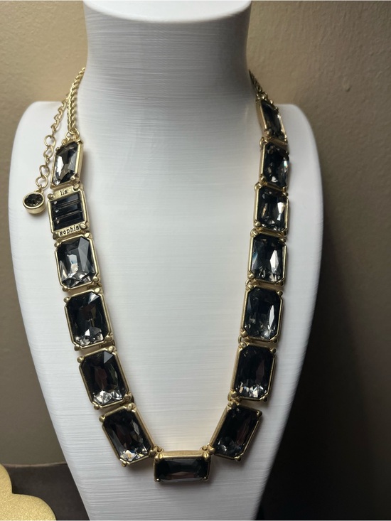 Lia Sophia Jewelry - Lia Sophia Necklace Faceted Smoky Crystal Matte Gold Tone Chain like new
